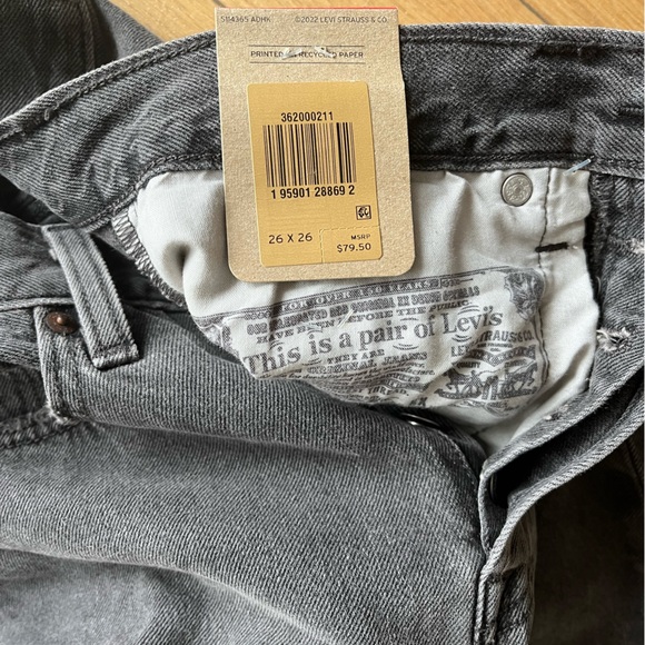 NWT Levi’s Womens 501 Crop Jeans in Get Off My Cloud - Black Sz 26/26 - Picture 5 of 13